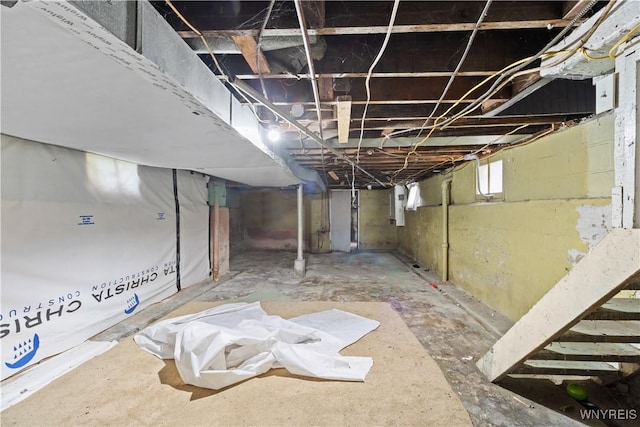 540 17th St, Niagara Falls, NY 14301 - below grade area with electric panel