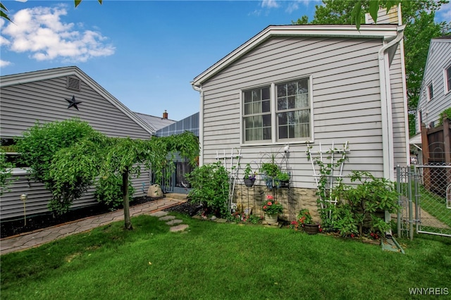 87 Pasadena Pl, Amherst, NY 14221 - view of yard