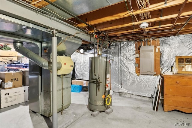 13 Thames Ct, Amherst, NY 14221 - unfinished below grade area featuring water heater and electric panel