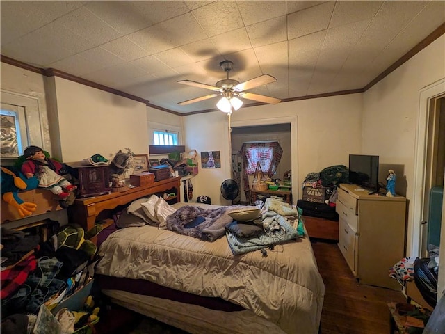 21 Charlotte Ave, Bradford City, PA 16701 - bedroom featuring ornamental molding, hardwood / wood-style flooring, and a ceiling fan
