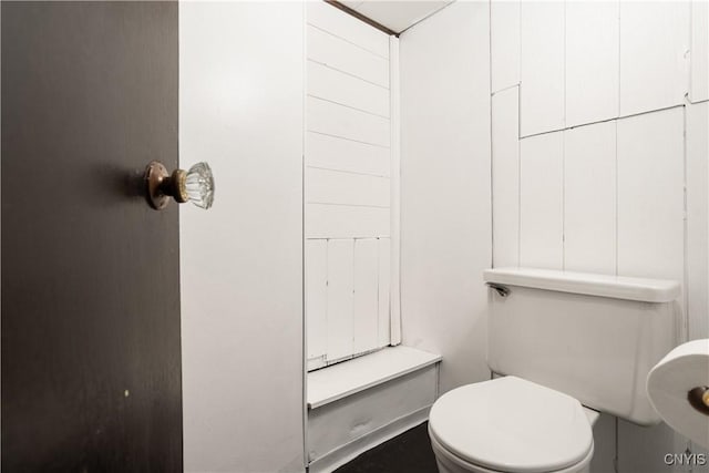 129 Butternut Dr, Dewitt, NY 13214 - bathroom featuring toilet