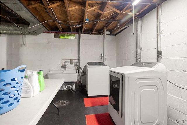 129 Butternut Dr, Dewitt, NY 13214 - washroom featuring washer and dryer