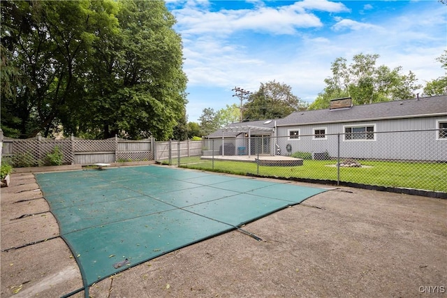 129 Butternut Dr, Dewitt, NY 13214 - view of pool featuring a fenced backyard and a diving board