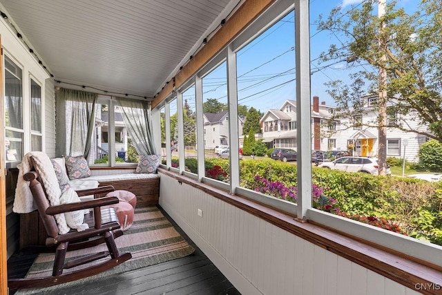 133 Bryant Ave, Syracuse, NY 13204 - sunroom with a residential view