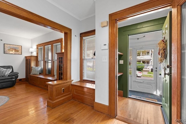 133 Bryant Ave, Syracuse, NY 13204 - entrance foyer featuring light wood-style flooring and ornamental molding