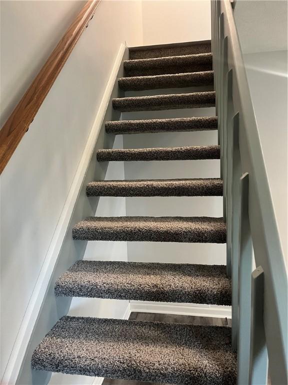 45 Falcon Ln E, Perinton, NY 14450 - view of stairs