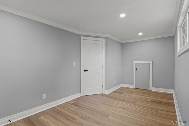 42 Frontenac Ave, Buffalo, NY 14216 - basement featuring light wood-style floors, recessed lighting, and crown molding