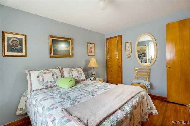 174 Homewood Ave, Tonawanda, NY 14217 - bedroom with wood finished floors and baseboards