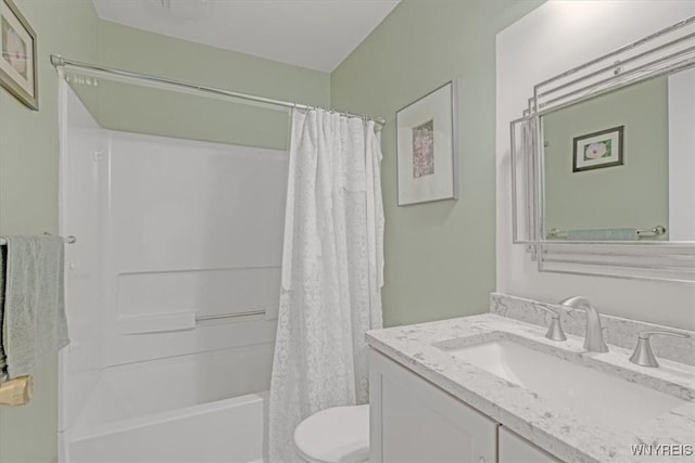 34 Northfield Pl, Amherst, NY 14226 - full bathroom featuring vanity and shower / bath combo with shower curtain