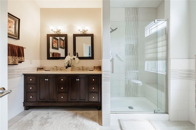 31 Spruce Rdg, Perinton, NY 14450 - full bath with a shower stall and double vanity