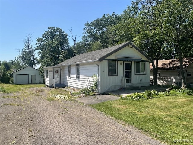 6800 Prescott Dr, Evans, NY 14047 - photo 1