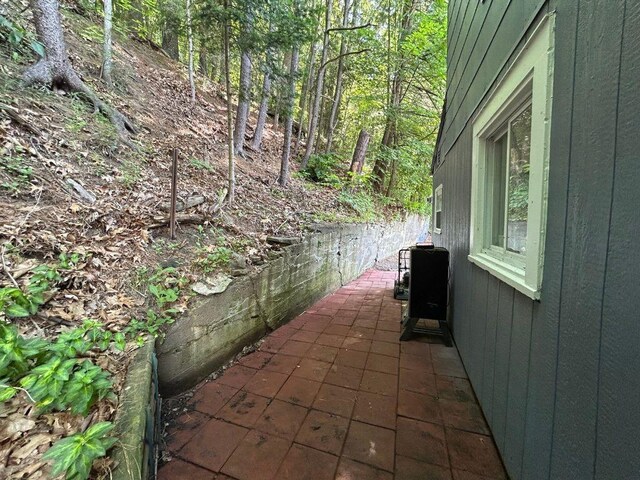 10237 Oakwood Dr, Corning, NY 14870 - photo 23