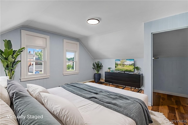152 Mulberry St, Buffalo, NY 14204 - bedroom featuring wood finished floors and lofted ceiling