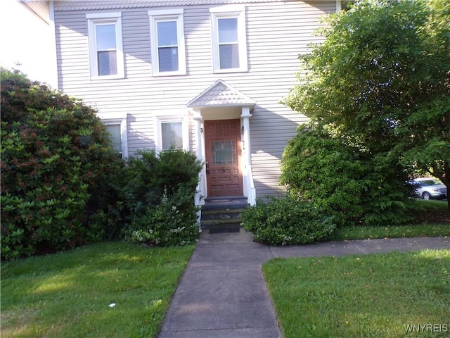 315 Laurens St, Olean-City, NY 14760 - view of front of property featuring a front lawn and entry steps