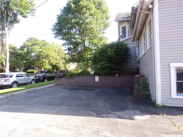 315 Laurens St, Olean-City, NY 14760 - view of vehicle parking