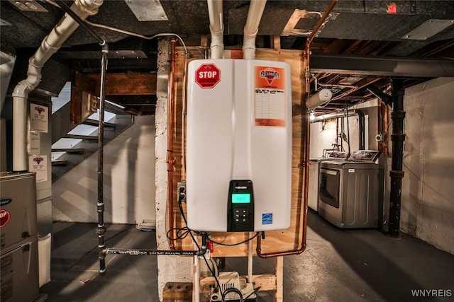 218 Hamilton Dr, Amherst, NY 14226 - utilities with water heater and washer and dryer