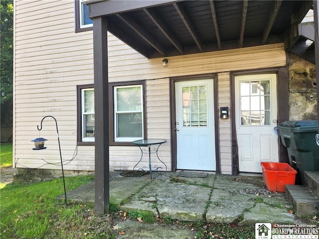 296 Falconer St, Jamestown, NY 14701 - property entrance