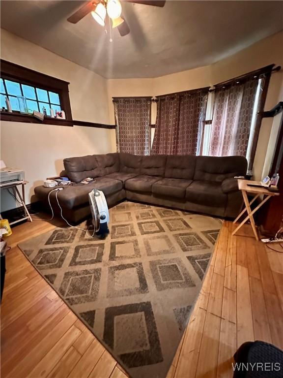 455 7th St, Niagara Falls, NY 14301 - photo 4