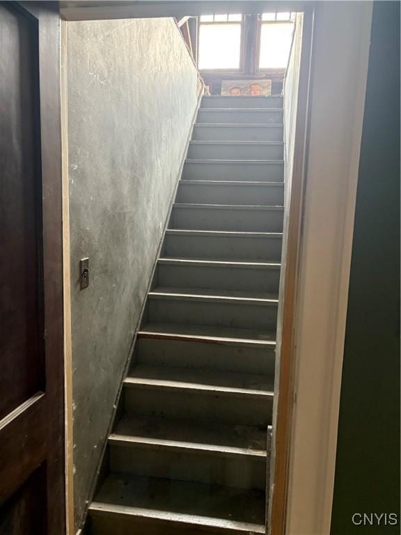 1905 S Geddes St, Syracuse, NY 13207 - view of stairway