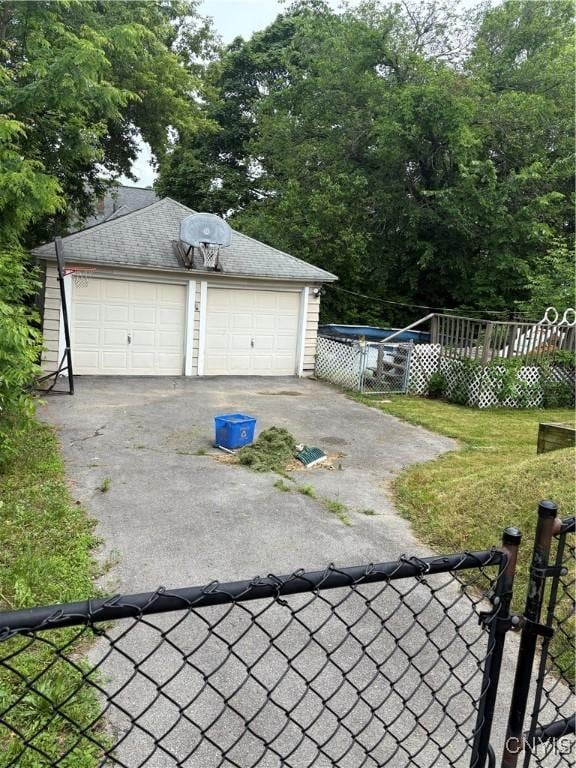 1905 S Geddes St, Syracuse, NY 13207 - view of detached garage