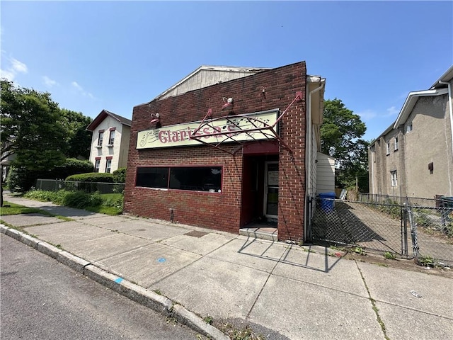 293 Clarissa St, Rochester, NY 14608 - photo 2