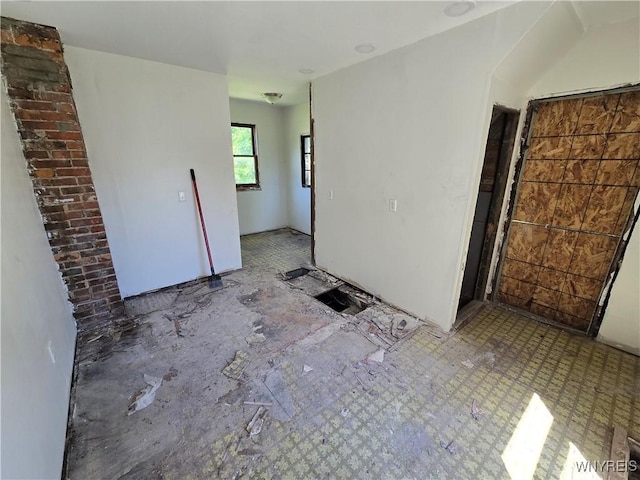 273 Purdy St, Buffalo, NY 14208 - view of unfurnished room