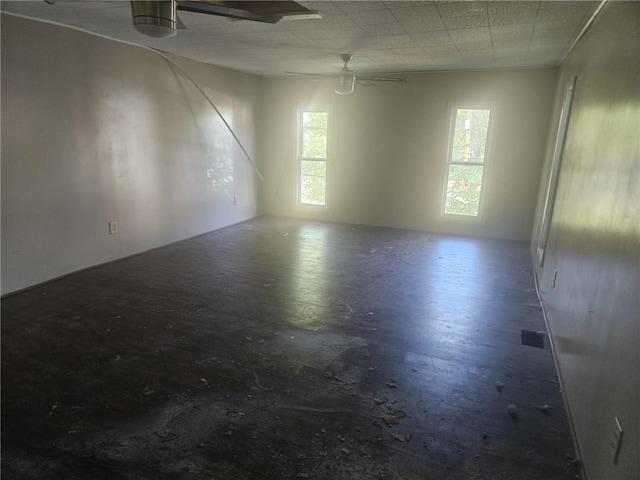 405 Balsam St, Elmira City, NY 14904 - view of empty room