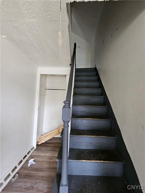108 Gold St, Utica, NY 13501 - photo 15
