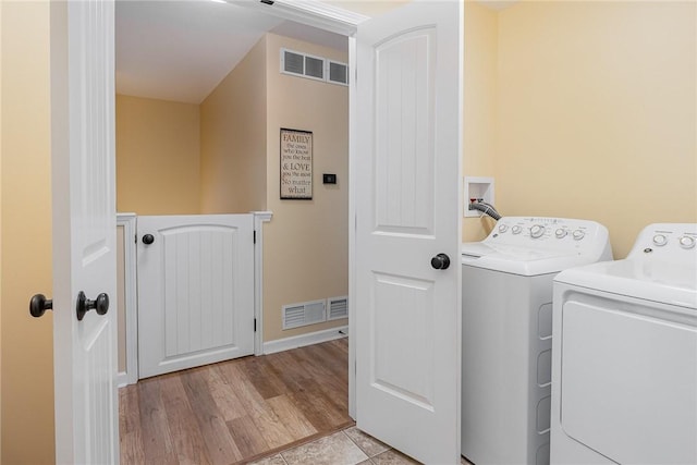 3919 N Park Way, Walworth, NY 14568 - laundry area with independent washer and dryer