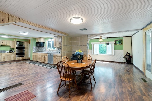 10823 Lummisville Rd, Huron, NY 14590 - photo 14