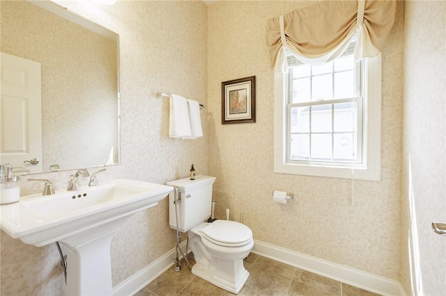 4 Crowne Pointe Dr, Penfield, NY 14526 - bathroom featuring wallpapered walls and tile patterned floors