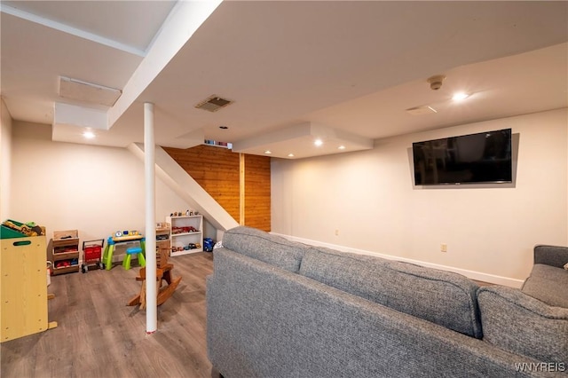 278 Shady Grove Dr, Amherst, NY 14051 - living room with wood finished floors and recessed lighting
