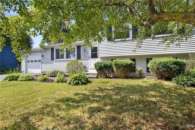 8297 Carnation Dr, Clay, NY 13027 - photo 2