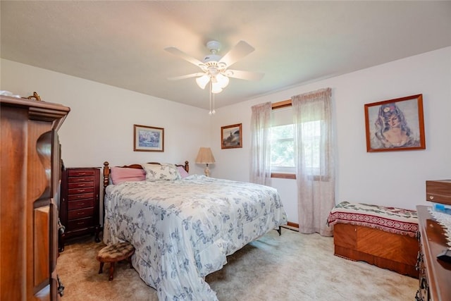 112 Pin Oak Ln, Irondequoit, NY 14622 - bedroom with light colored carpet and ceiling fan