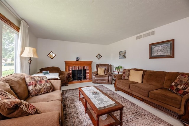 112 Pin Oak Ln, Irondequoit, NY 14622 - view of living area