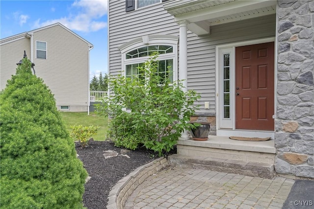 117 Shaker Hts, Camillus, NY 13031 - property entrance