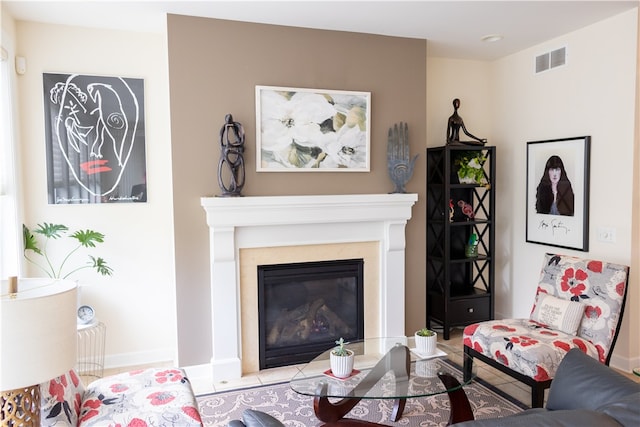 84 Watersong, Penfield, NY 14580 - living area with baseboards and a glass covered fireplace