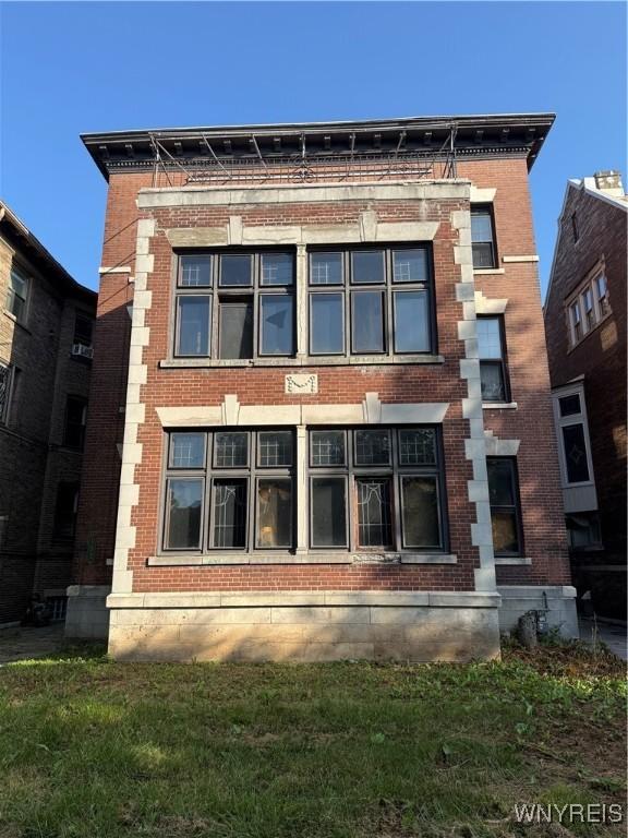 192 Bidwell Pkwy, Buffalo, NY 14222 - back of house featuring brick siding