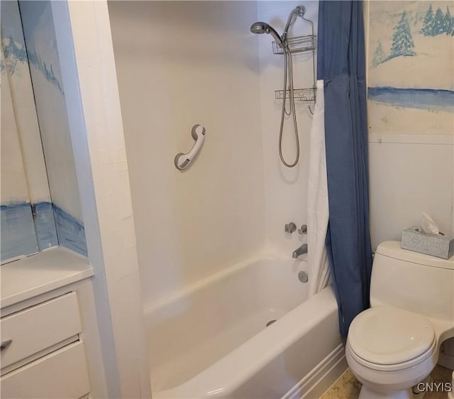 15 Beaver St, Manheim, NY 13329 - full bath with shower / bath combo with shower curtain and toilet