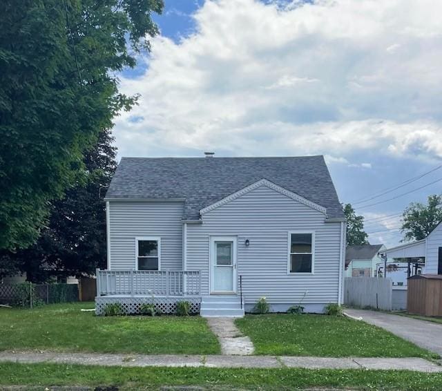 508 Baylor Rd, Elmira-City, NY 14904 - bungalow-style house featuring a shingled roof and a deck