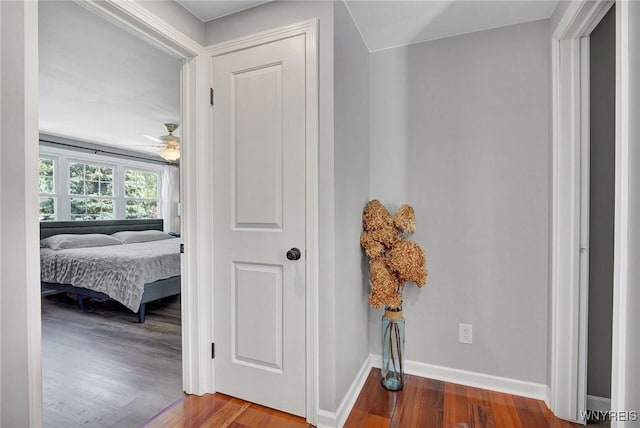 4964 Meadowbrook Rd, Clarence, NY 14221 - hallway featuring wood finished floors and baseboards