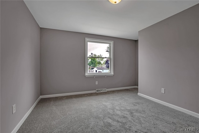 355 Fawn, West Seneca, NY 14224 - carpeted empty room with baseboards