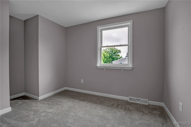 355 Fawn, West Seneca, NY 14224 - carpeted spare room featuring baseboards