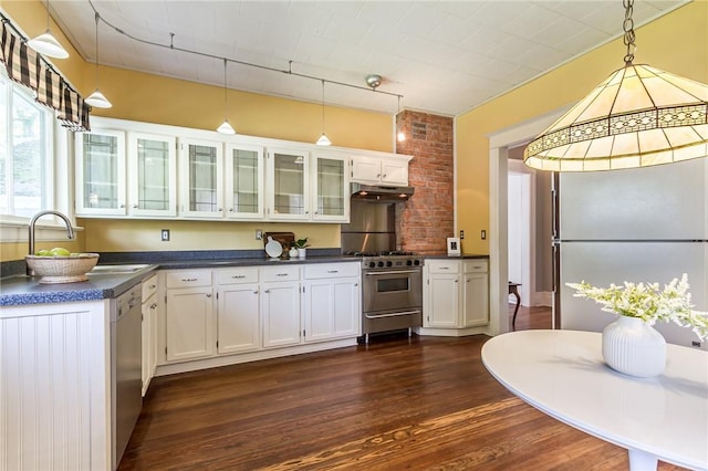 190 Laburnam Cres, Rochester, NY 14620 - kitchen with stainless steel appliances, under cabinet range hood, dark countertops, and white cabinetry