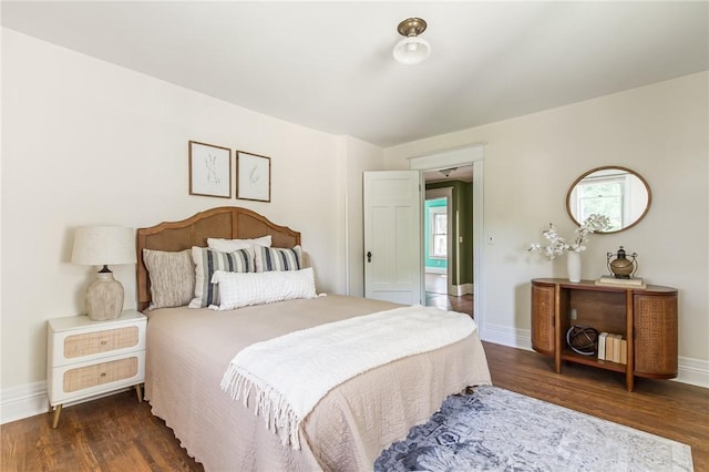 190 Laburnam Cres, Rochester, NY 14620 - bedroom with wood finished floors and baseboards