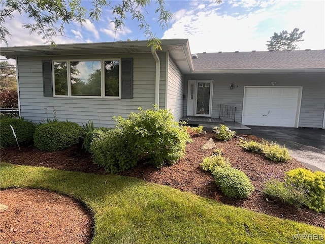 5861 Goodrich Rd Unit 6D, Clarence, NY 14032 - photo 1