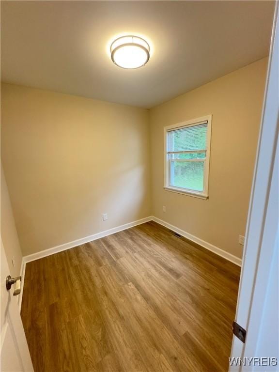 8639 Larch St, Evans, NY 14006 - photo 9