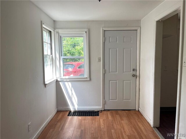716 Taunton Pl, Buffalo, NY 14214 - photo 4