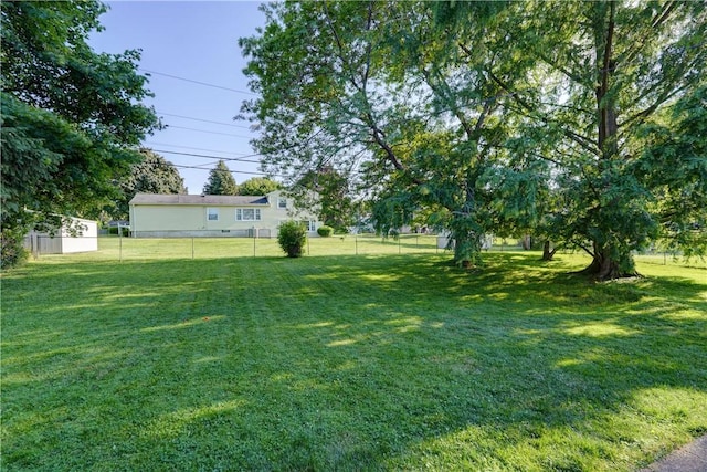85 Campfire Rd N, Henrietta, NY 14467 - view of yard