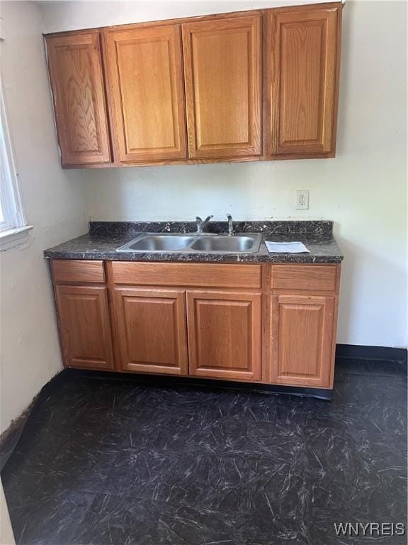 726 Taunton Pl, Buffalo, NY 14214 - photo 4